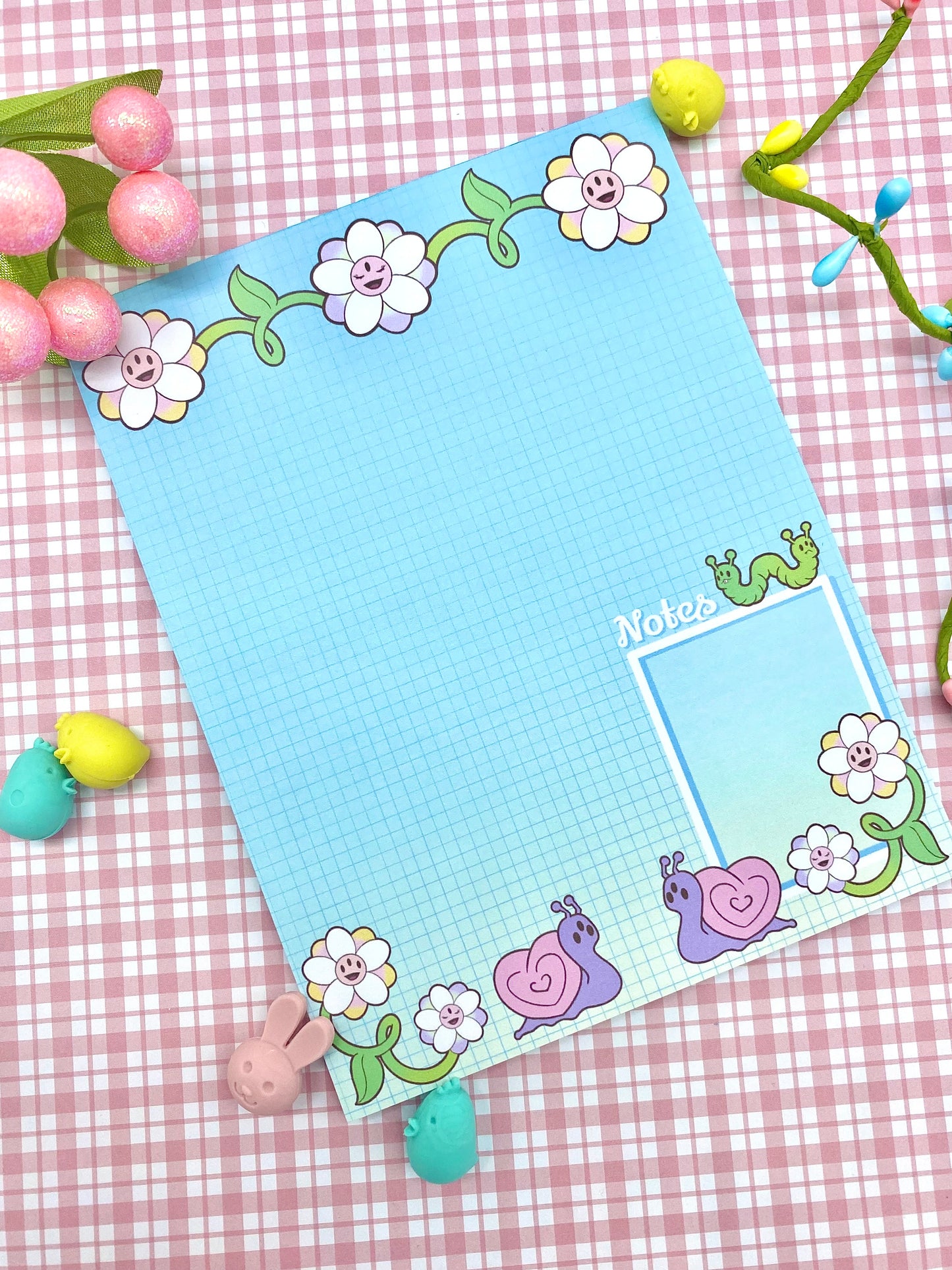 Trippy Daisies Large Notepad