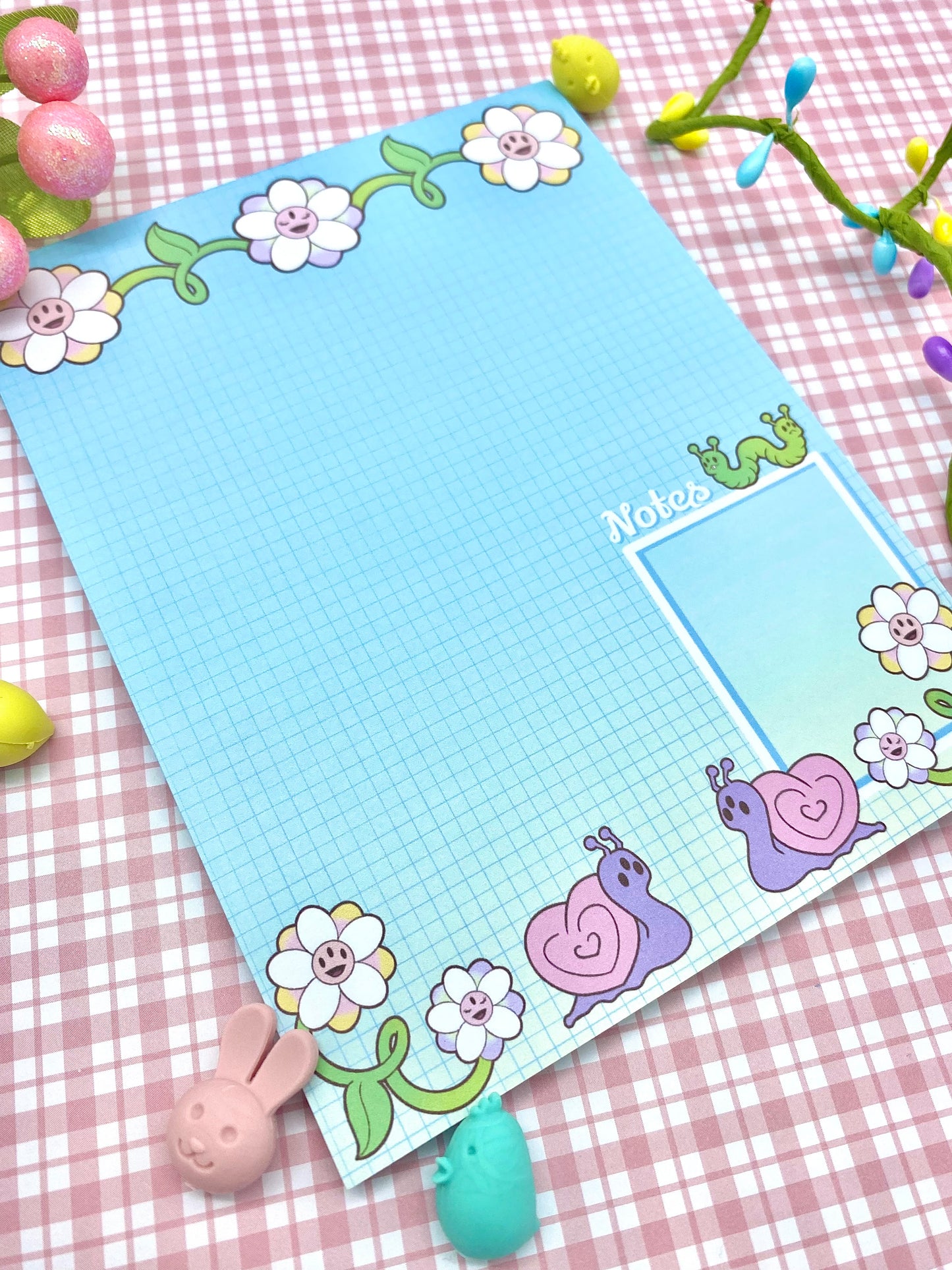 Trippy Daisies Large Notepad