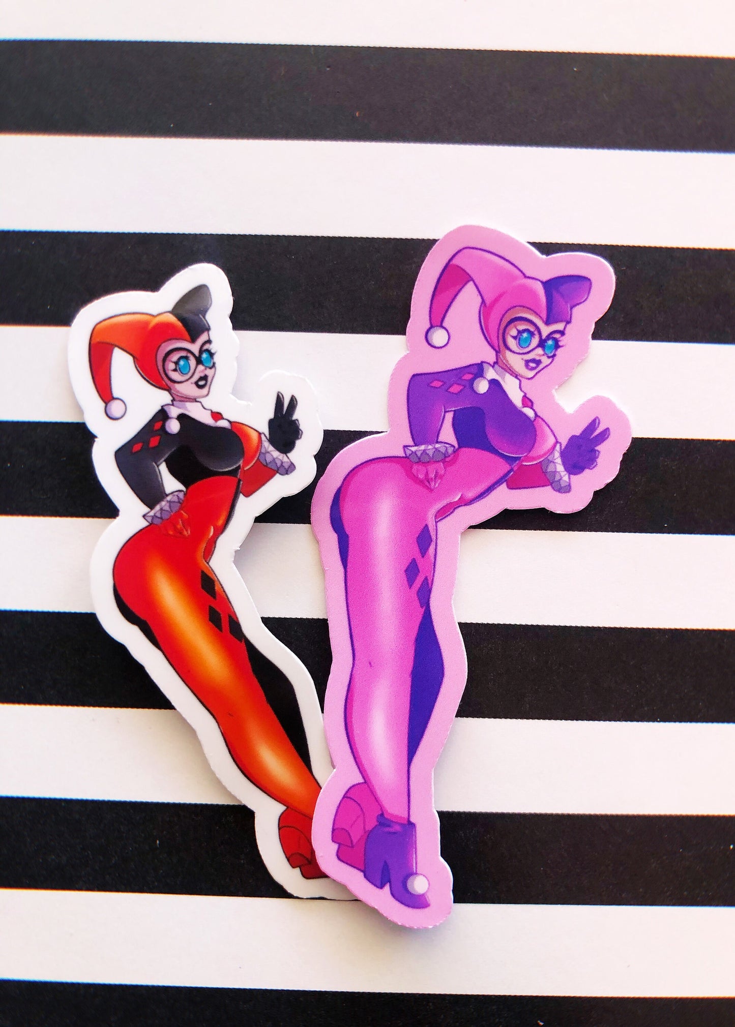 Classic Harley Quinn vinyl sticker (Set of 2)